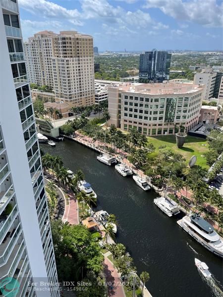 Image 41 of 44 For 333 Las Olas Way  2303