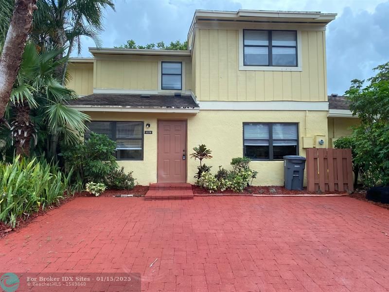 Details for 5278 Tennis Ln, Delray Beach, FL 33484