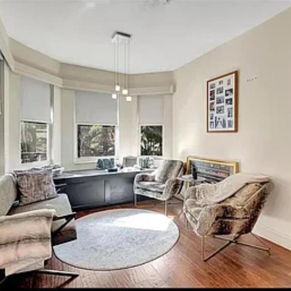 Image 23 of 36 For 9862 Palma Vista Way