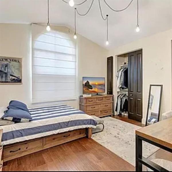 Image 31 of 36 For 9862 Palma Vista Way