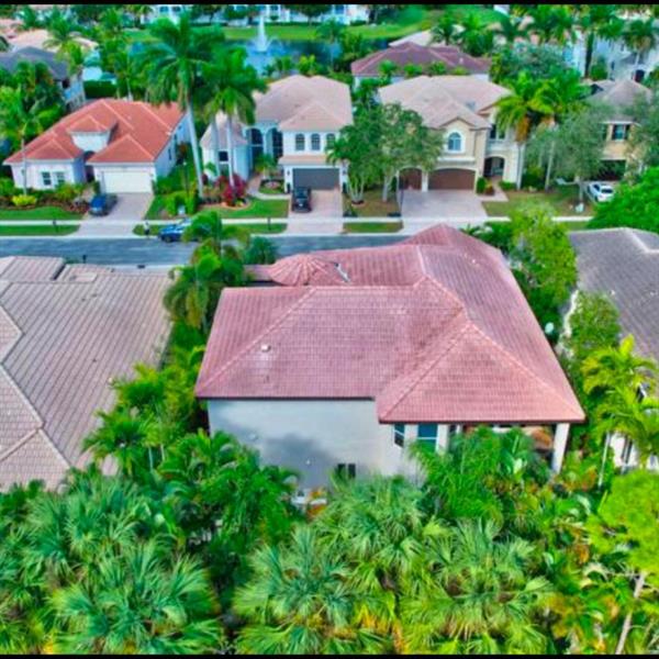 Image 4 of 36 For 9862 Palma Vista Way