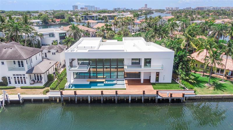 Image 31 of 81 For 681 Golden Harbour Drive