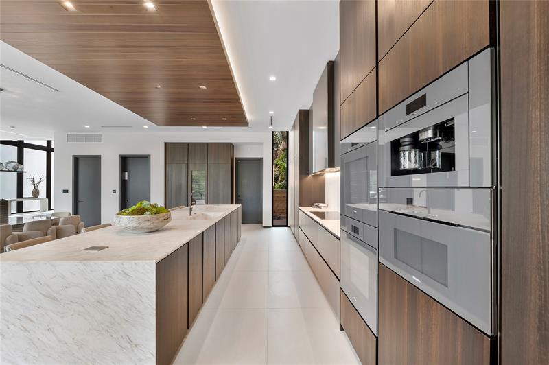 Image 78 of 81 For 681 Golden Harbour Drive