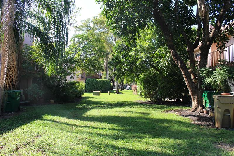 Image 14 of 17 For 42 Matador Ln #5-24