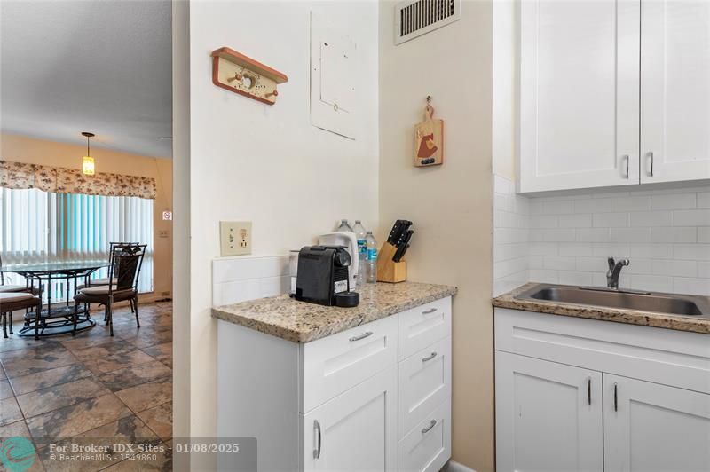 Image 10 of 18 For 3225 16th St  20a