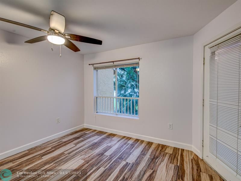 Image 13 of 29 For 2425 33rd St  1308