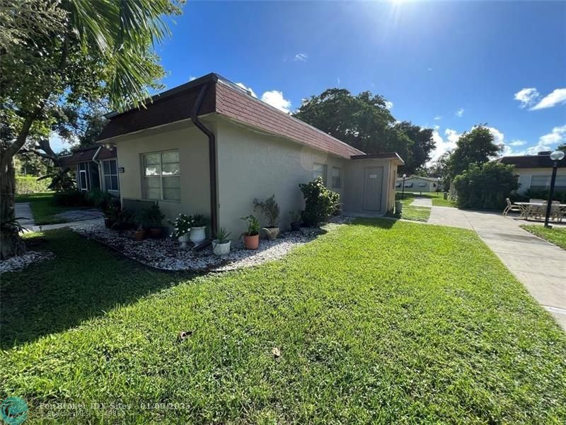 Details for 2002 Natura Blvd  D, Deerfield Beach, FL 33441