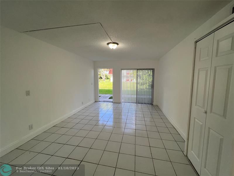 Image 4 of 9 For 11366 Royal Palm Blvd  11366