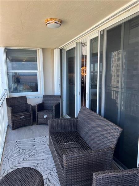 Image 13 of 35 For 5200 Ocean Blvd  914a