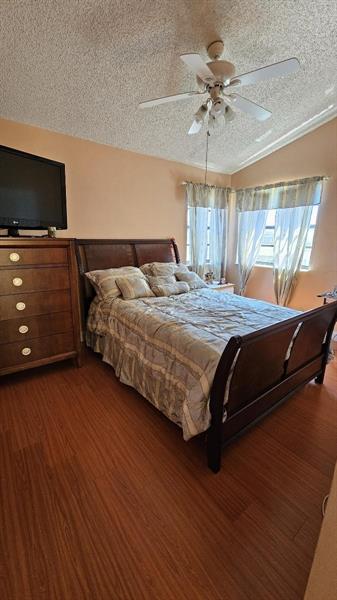 Image 14 of 15 For 11668 20th Dr  11668