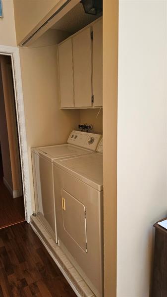 Image 7 of 15 For 11668 20th Dr  11668