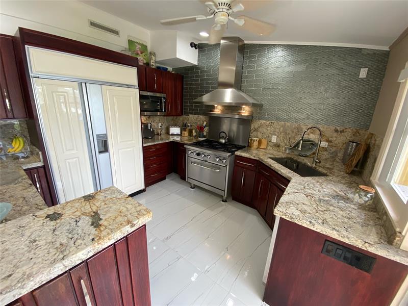 Image 14 of 26 For 2503 Andros Ln