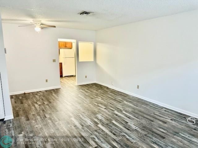 Image 4 of 19 For 11112 Royal Palm Blvd  8-9