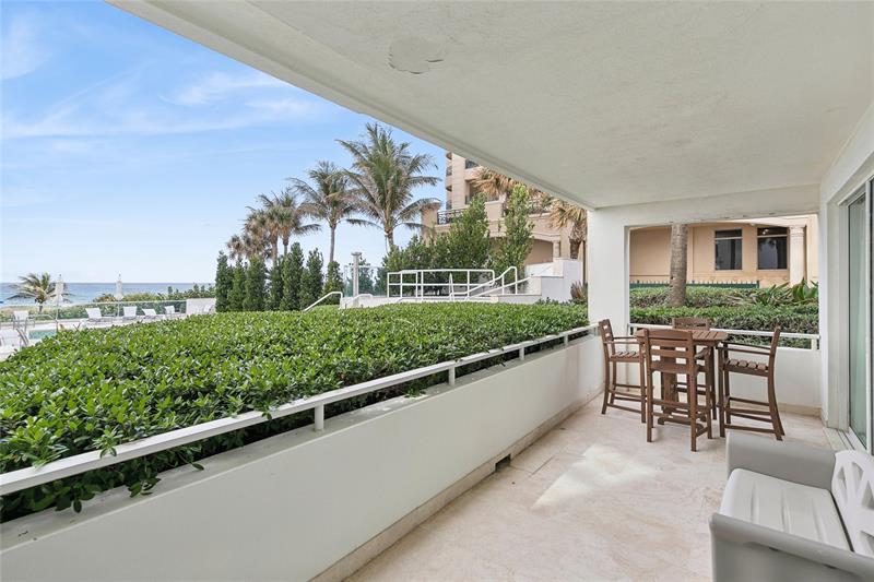Image 10 of 60 For 2494 Ocean Blvd  F
