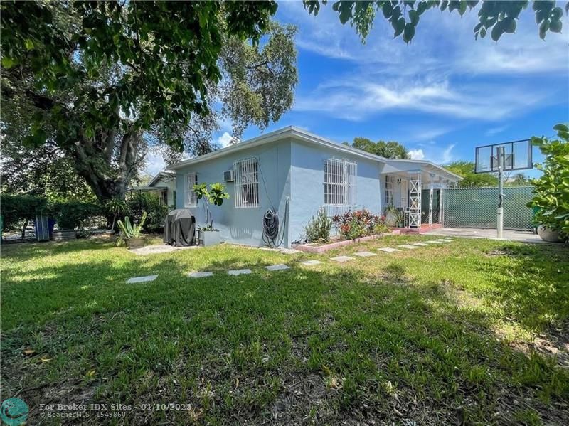 Details for 3308 3rd Ave, Miami, FL 33127