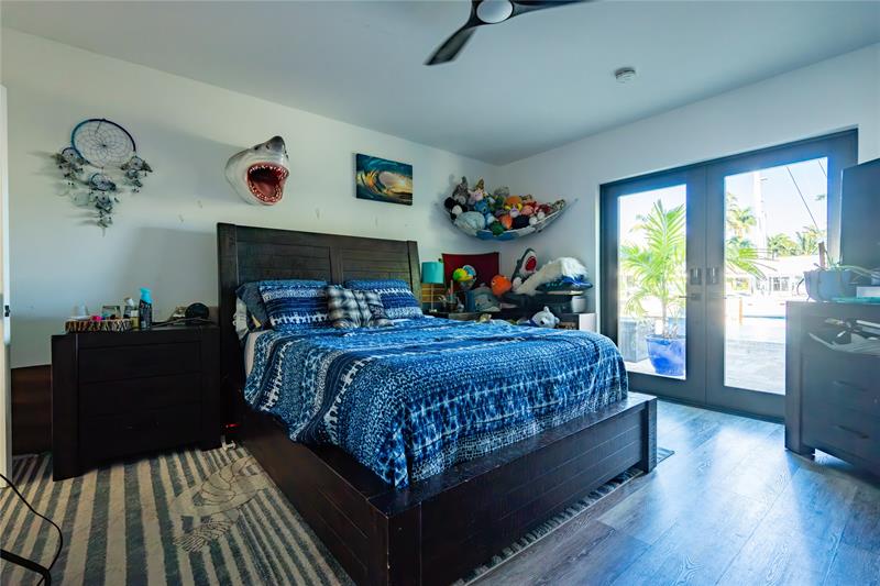 Image 24 of 68 For 2817 26th Ct