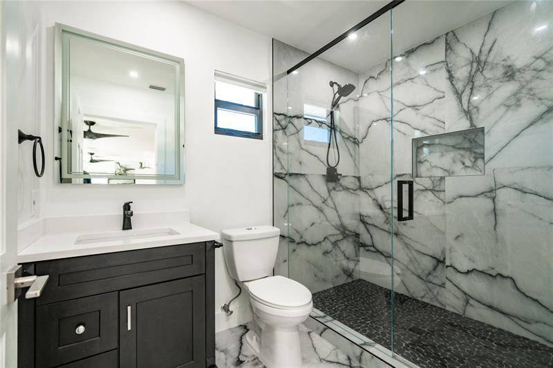 Image 39 of 68 For 2817 26th Ct