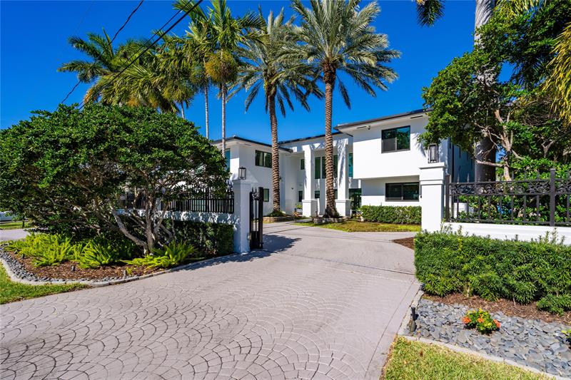 Image 7 of 68 For 2817 26th Ct