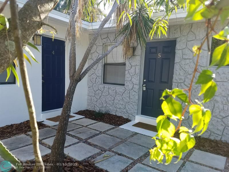 Details for 1223 18th Ave  4, Fort Lauderdale, FL 33304