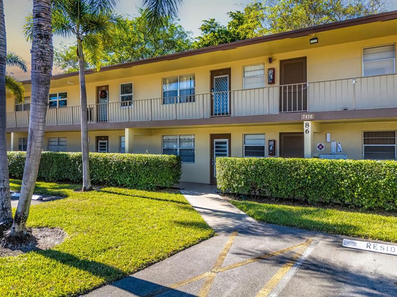Details for 7410 1st St  104, Margate, FL 33063