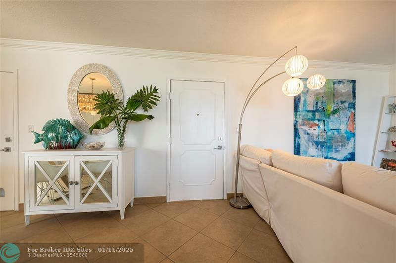 Image 10 of 26 For 2701 Ocean Blvd  9a