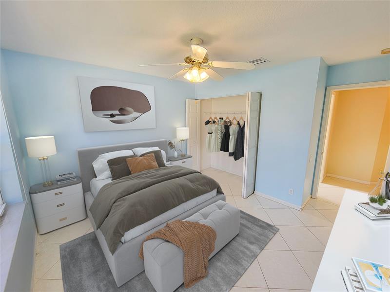 Image 14 of 22 For 5065 Glenville Dr