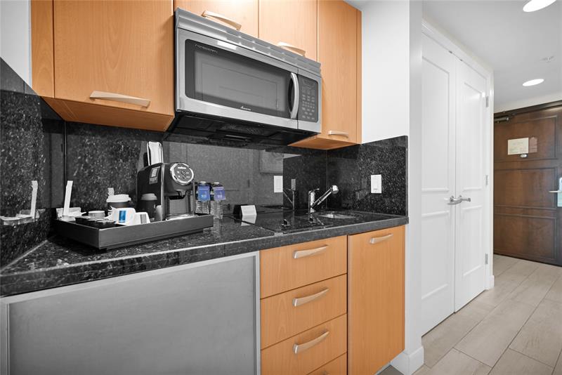 Image 10 of 27 For 505 Ft Lauderdale Bch Blvd  1912