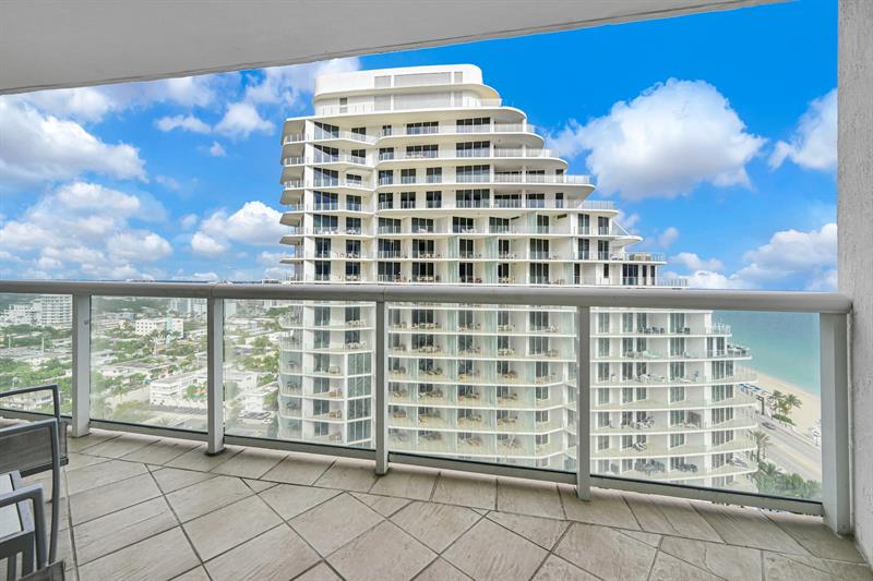 Image 23 of 27 For 505 Ft Lauderdale Bch Blvd  1912