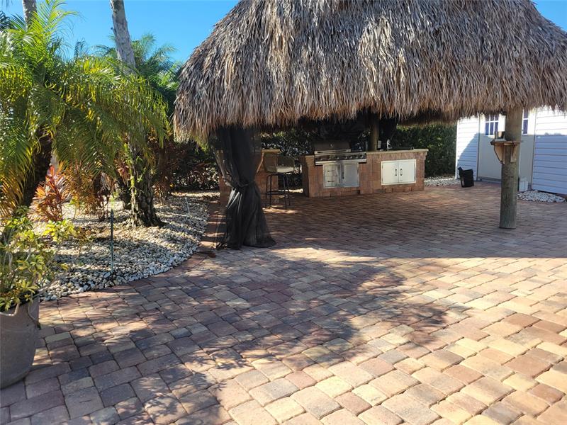 Image 6 of 10 For 605 40th Cove
