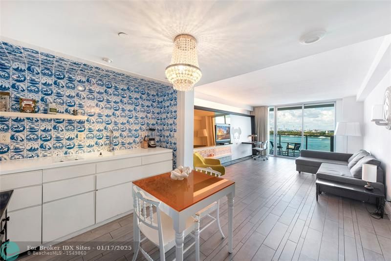 Details for 1100 West Ave  1010, Miami Beach, FL 33139