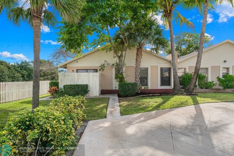 Details for 224 1st Cir  19a, Boynton Beach, FL 33435