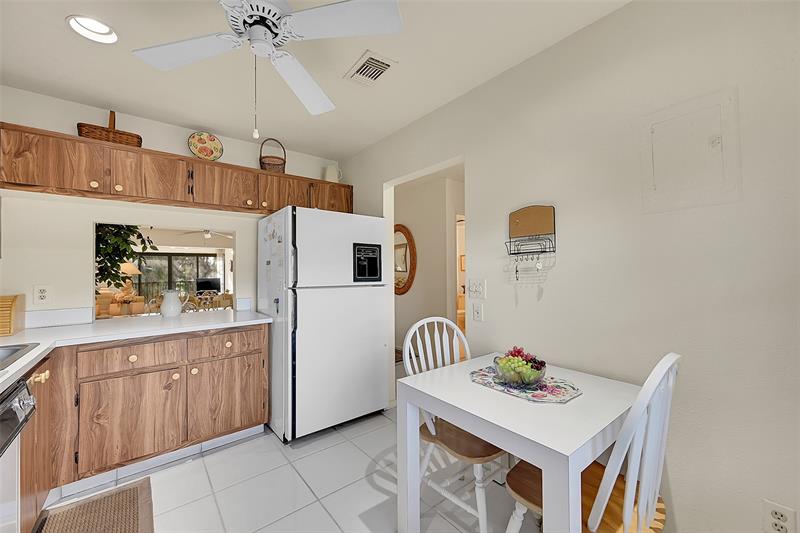 Image 19 of 30 For 9272 Vista Del Lago  28f