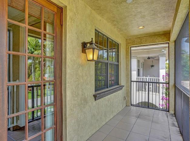Image 36 of 82 For 132 21st Ct  
