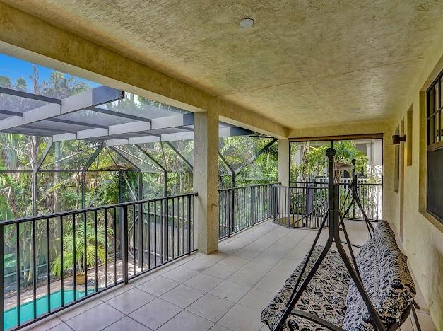 Image 67 of 82 For 132 21st Ct  