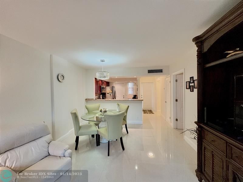 Image 14 of 17 For 1333 Hallandale Beach Blvd  106