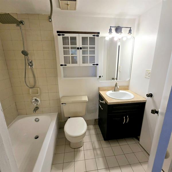 Image 14 of 28 For 7401 16th St  106a