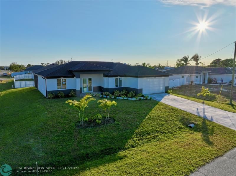 Details for 2700 6th St  , Cape Coral, FL 33993