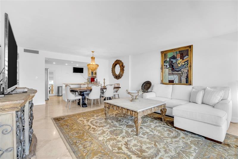 Image 6 of 15 For 2100 Ocean Dr  15b