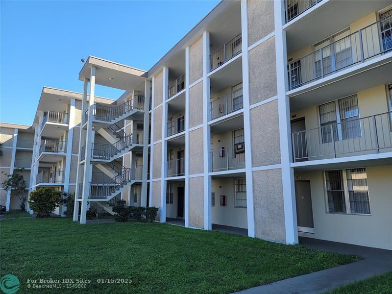 Details for 2999 48th Ave  439, Lauderdale Lakes, FL 33313