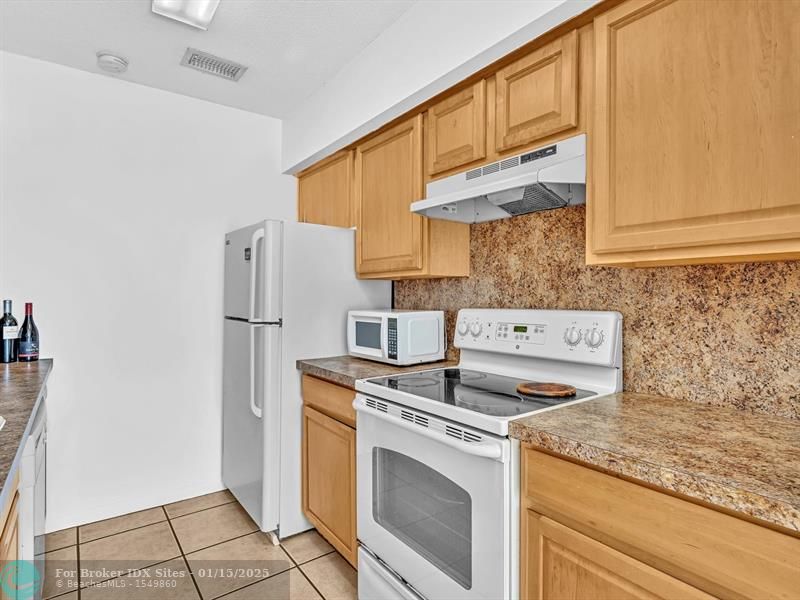 Image 15 of 55 For 815 Boynton Beach Blvd  6-202