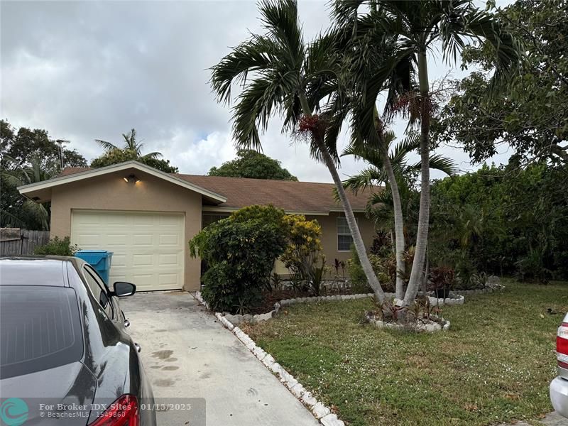 Listing Details for 1005 8th St  , Boynton Beach, FL 33426