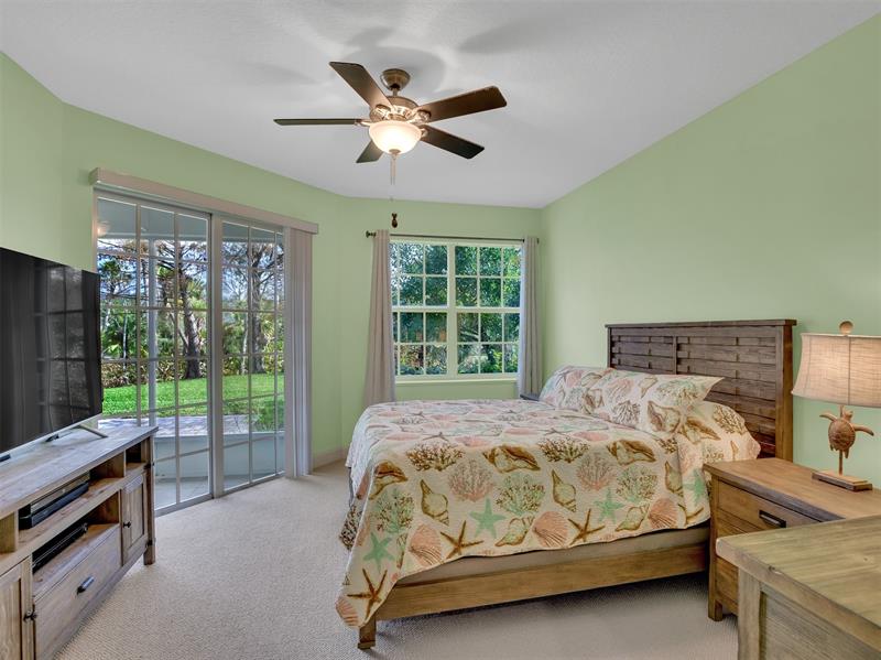 Image 13 of 33 For 2340 Water Oak Ct  211