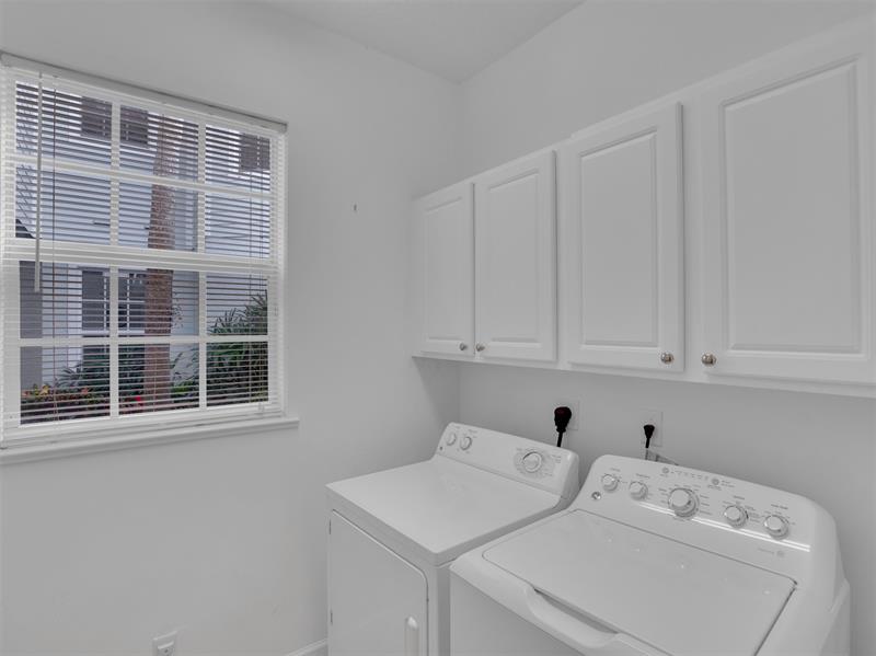 Image 22 of 33 For 2340 Water Oak Ct  211