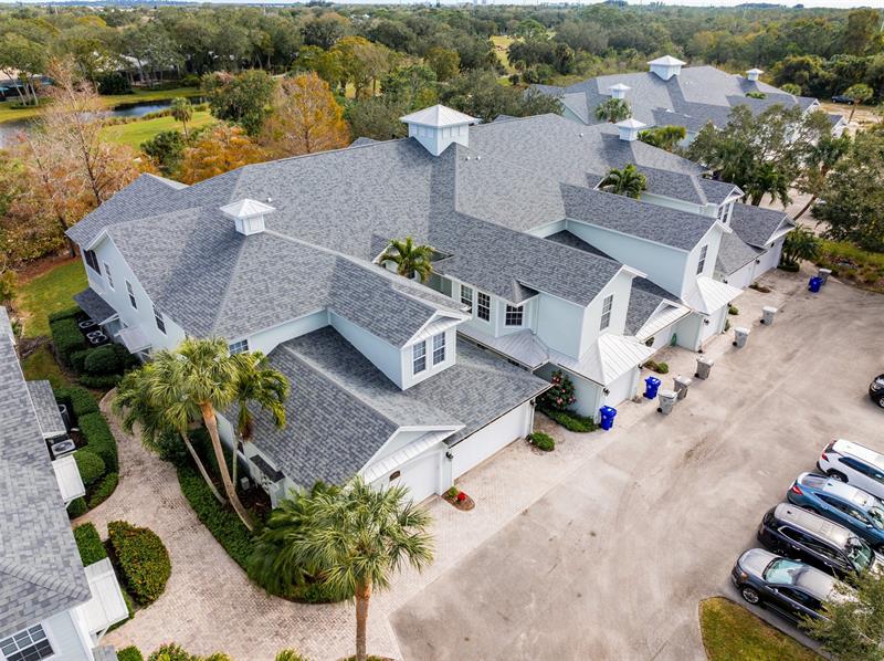Image 3 of 33 For 2340 Water Oak Ct  211