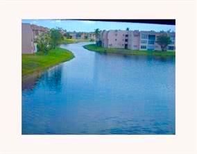 Image 11 of 29 For 2900 Sunrise Lakes Dr  106