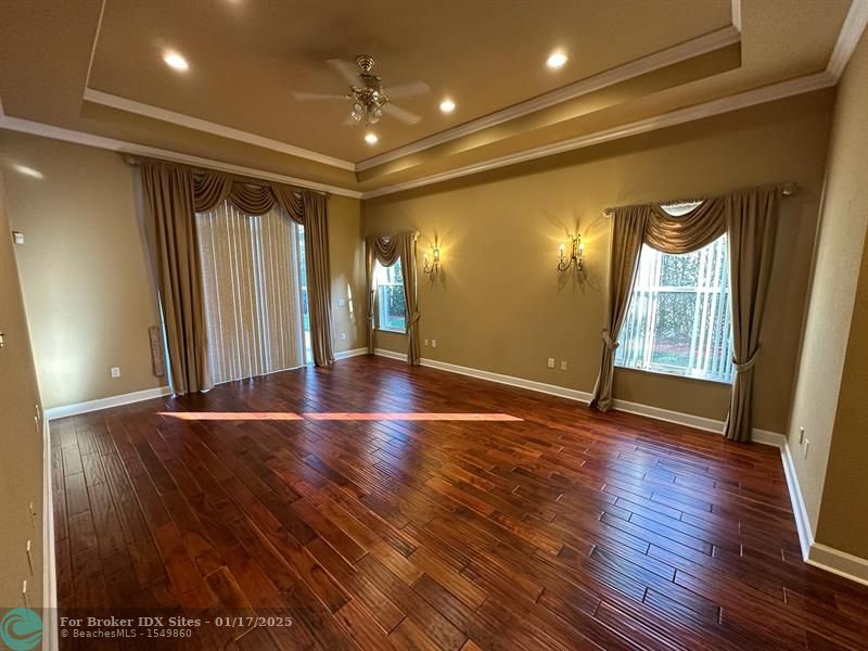 Image 10 of 77 For 2850 Stonebrook Cir