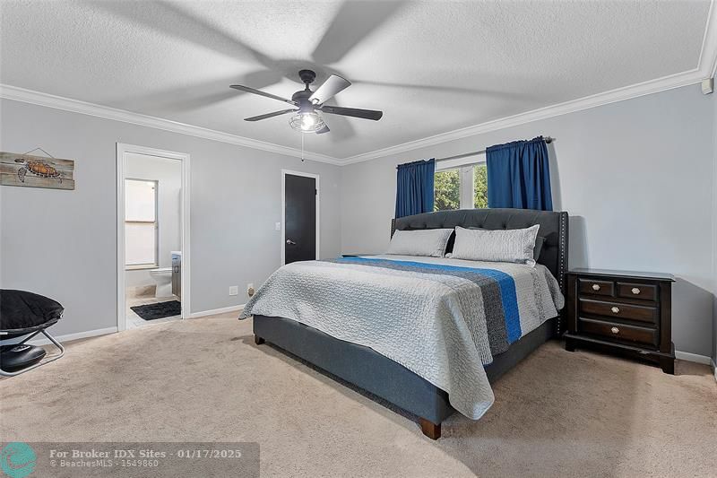 Image 18 of 40 For 8977 3rd Ct  