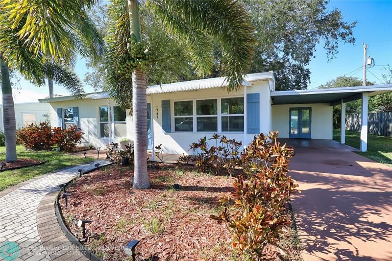 Details for 1741 5th Ave, Vero Beach, FL 32960