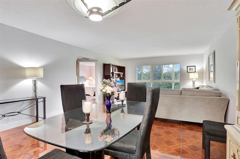 Image 22 of 80 For 1501 Cayman Way  D4