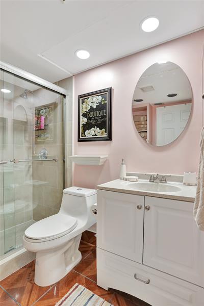 Image 41 of 80 For 1501 Cayman Way  D4